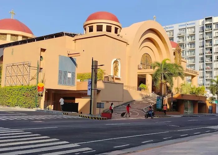 Unit Near Naia Terminal 3 Appartement *