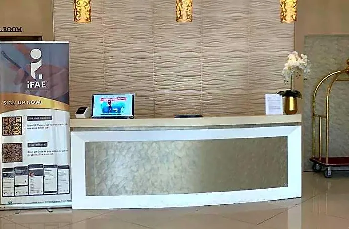 Unit Near Naia Terminal 3 *